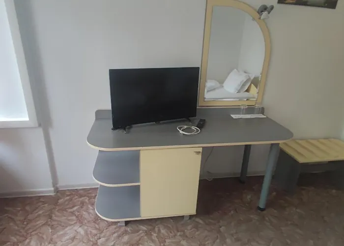 Hotel кианти Kyrdżali