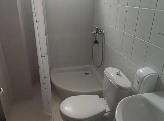 кианти Kyrdżali